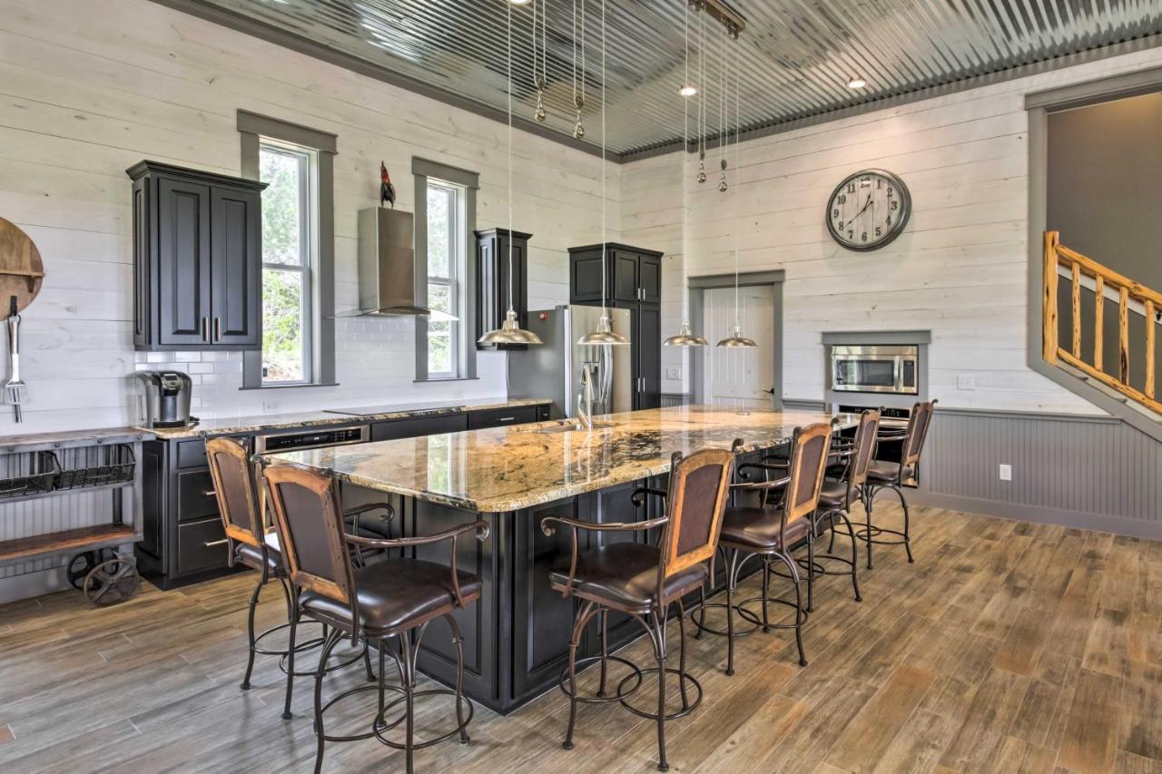 Ladera Wimberley Estate On 13 Acres With Hot Tub Villa Exterior photo