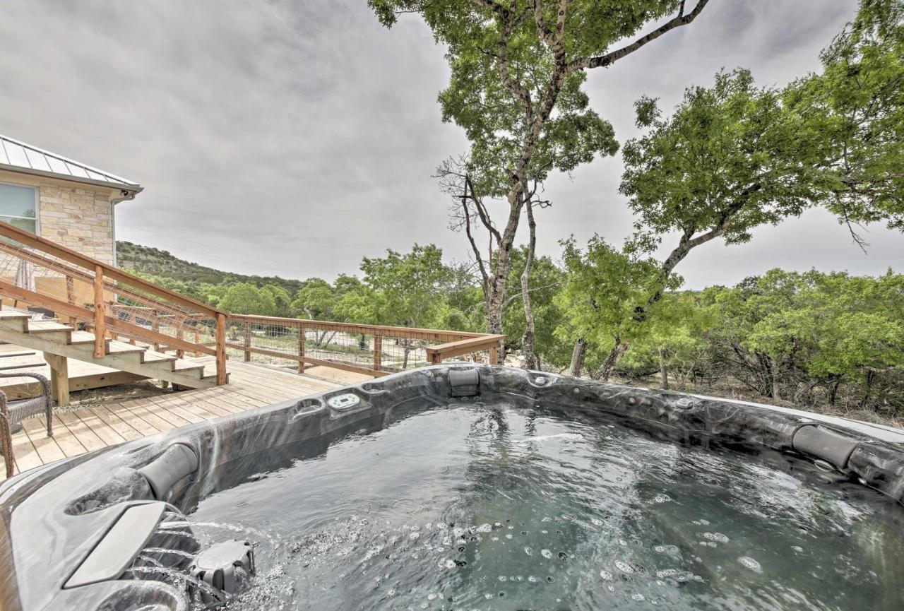 Ladera Wimberley Estate On 13 Acres With Hot Tub Villa Exterior photo